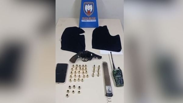 Material apreendido pela PM após perseguição em Vitória