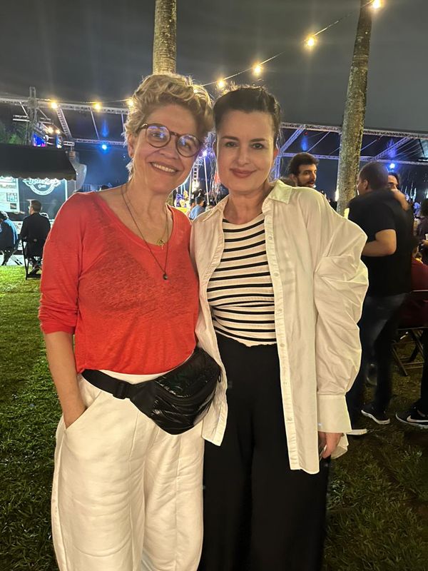 Monica Debbanee Daniele Godoy