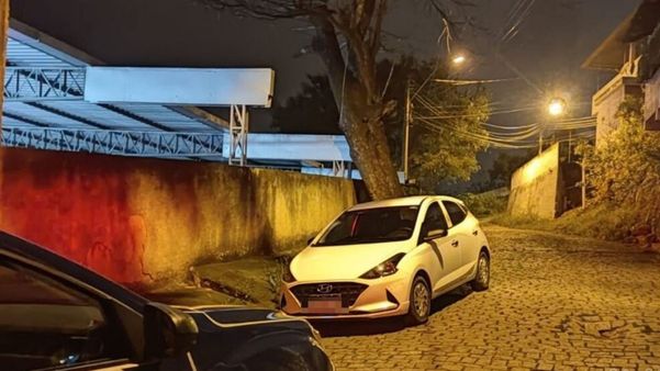 mulheres têm carros roubados a menos de 200 metros em dois dias 