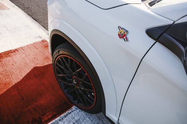 Fiat Fastback Abarth 2024