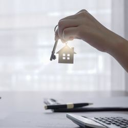 Chamada de Empréstimo com Garantia de Imóvel Caixa, a linha do tipo home equity tem taxa de juros reduzida em comparação a outras modalidades de crédito pessoal