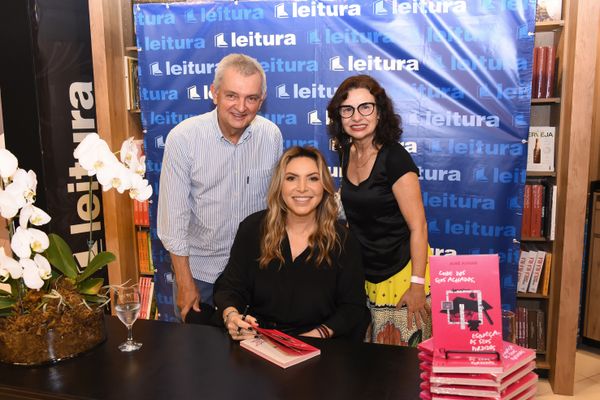 Neivaldo Bragato, Aurê Aguiar e Mônica Saldanha