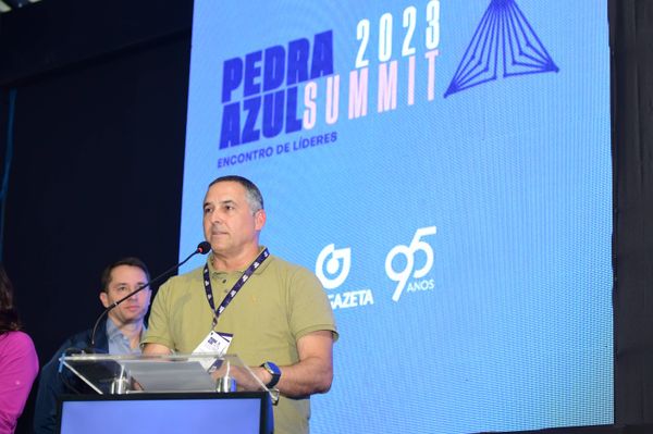 Café Lindenberg, presidente da Rede Gazeta, na abertura do Pedra Azul Summit por Carlos Alberto Silva