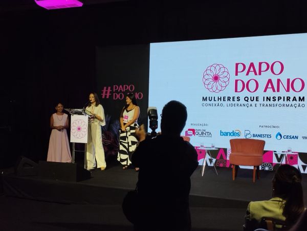 Papo do Ano: “Mulheres precisam apoiar outras mulheres” por Caroline Freitas