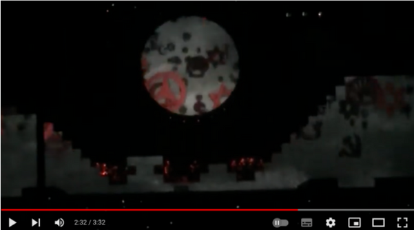 Print da transmissão de “Roger Waters Goodbye Blue Sky Live 2010”. 