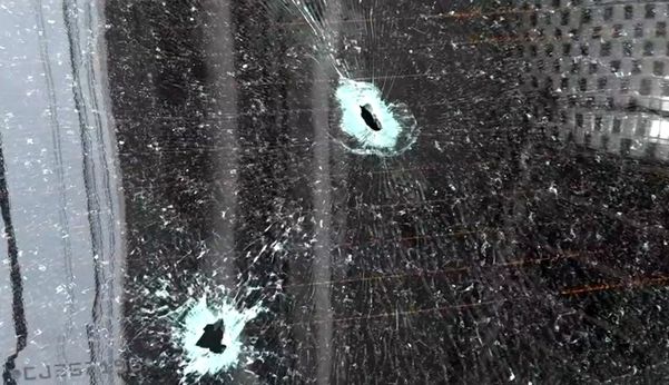 Jovem foi morta a tiros porque não conseguiu abaixar vidro de carro em bairro da Serra