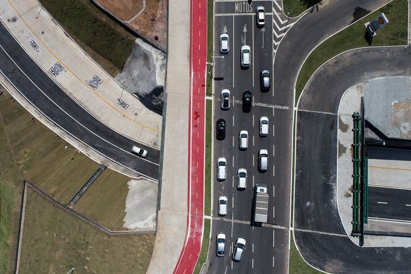 Rotatória do Ó, na Serra por Vitor Jubini