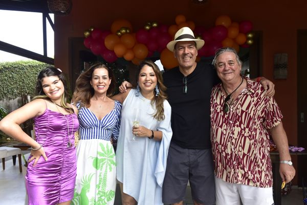 Julia, Flavia Abaurre, Roberta Furtado, Heitor Nogueira e Luiz Paulo Vellozo Lucas