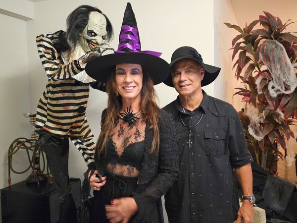 Luciana Almeida e Gustavo Menescal