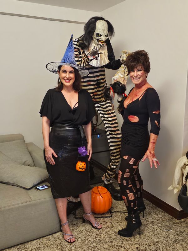 Renata Rasseli e Mônica Zorzanelli