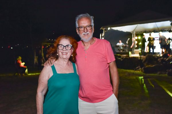 Betty Feliz e Danilo Martins