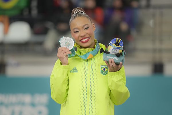 Geovanna Santos conquistou a medalha de prata na final da bola no Pan-Americano