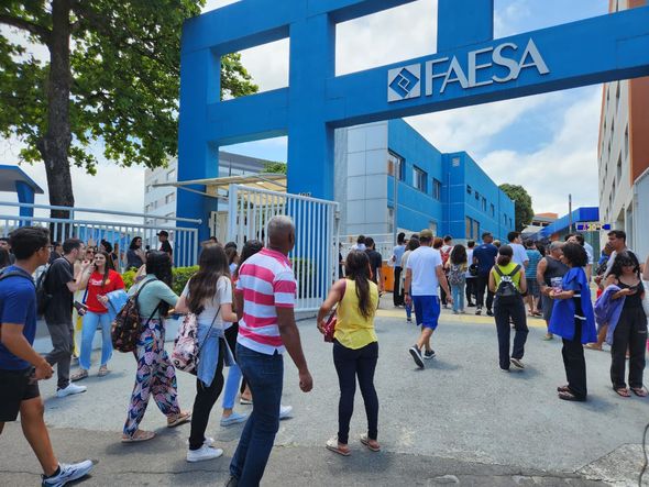 Portões abertos para realização do Enem 2023 na Faculdade Faesa por Ricardo Medeiros 