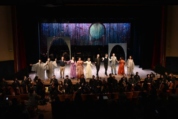 Ópera Contos de Júlia