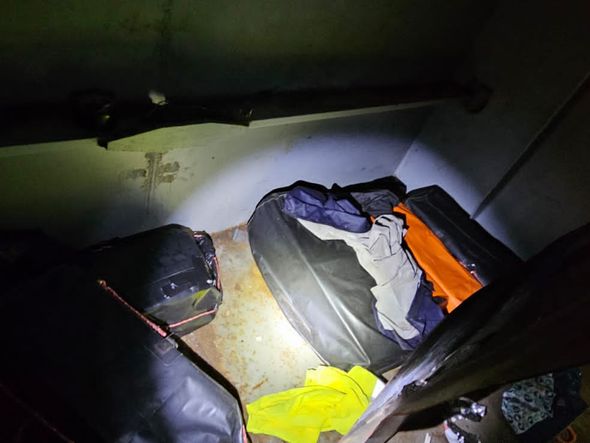 Operação encontra 1,5 tonelada de cocaína em navio no Porto de Vitória por Polícia Federal