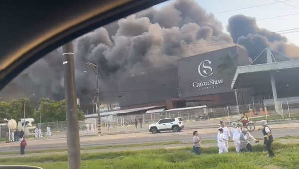 Fábrica da Cacau Show, em Linhares, é atingida por incêndio 
