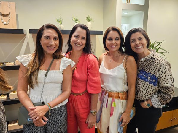 Leticia Martinelli. Flavia Cade. Debora Abaurre e Taiza Ammar