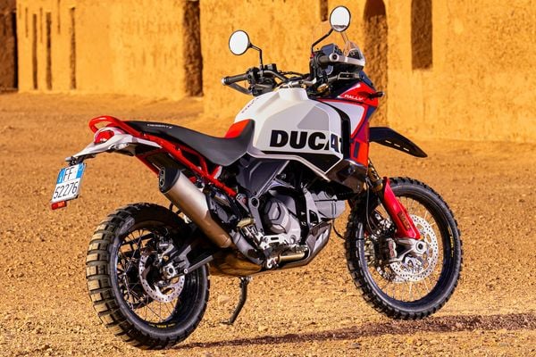 Ducati DR 2024 é uma configuração ainda mais radical da DesertX, com suspensões para off-road extremo