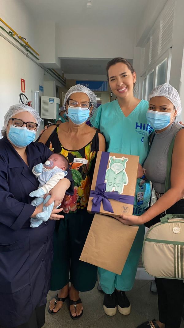Rhuan recebeu alta médica no Hospital Infantil de Cachoeiro de Itapemirim por Divulgação/ Hifa 