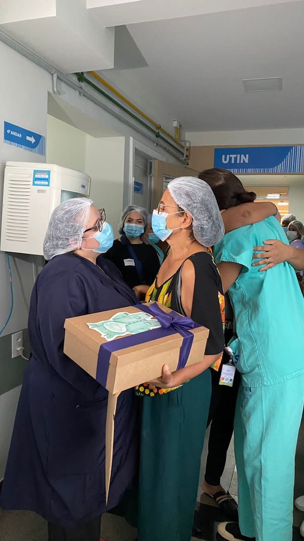 Rhuan recebeu alta médica no Hospital Infantil de Cachoeiro de Itapemirim por Divulgação/ Hifa 