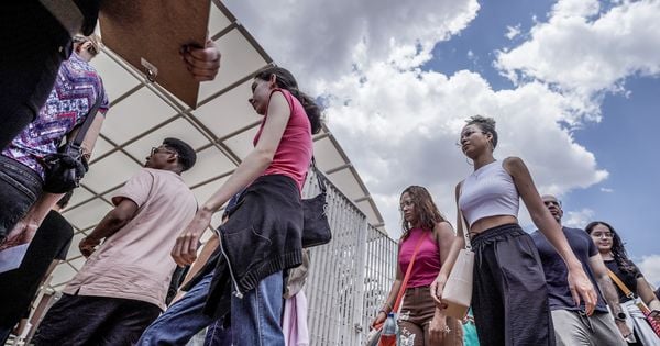 Entidade pede passe livre para todos os estudantes do país nos dois dias de provas, em 3 e 10 de novembro