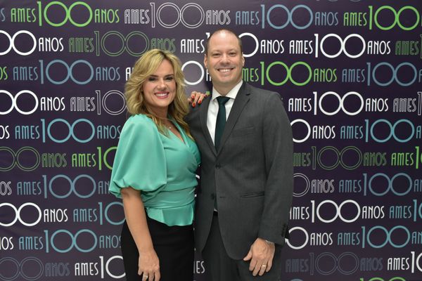 Dra Natalia Arantes e Dr. Leonardo Lessa