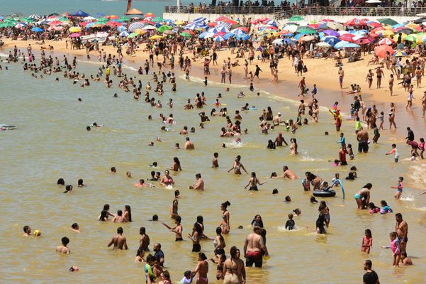 Praia da Sereia Vila Velha  por Ricardo Medeiros