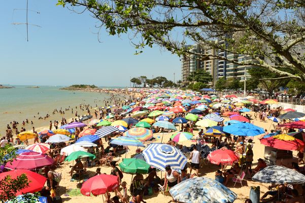 Praia da Sereia Vila Velha  por Ricardo Medeiros