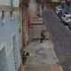 Imagem - Marquise de imóvel desaba e quase atinge pedestre no Centro de Vitória