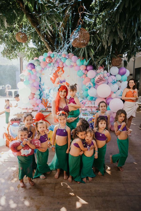 Juliana Kwak e Angelo Dalla Bernardina celebram os 3 anos de Heloisa