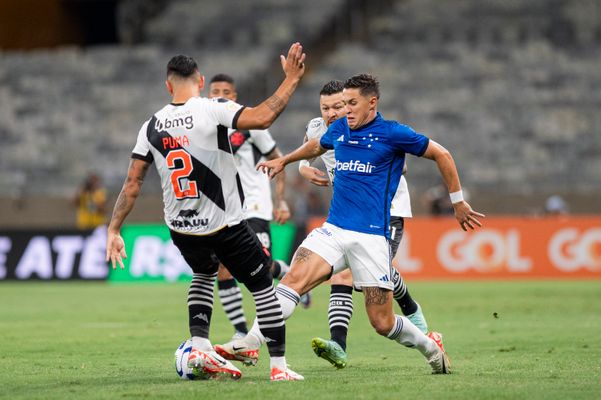 Em jogo sem público, Vasco e Cruzeiro empataram no Mineirão