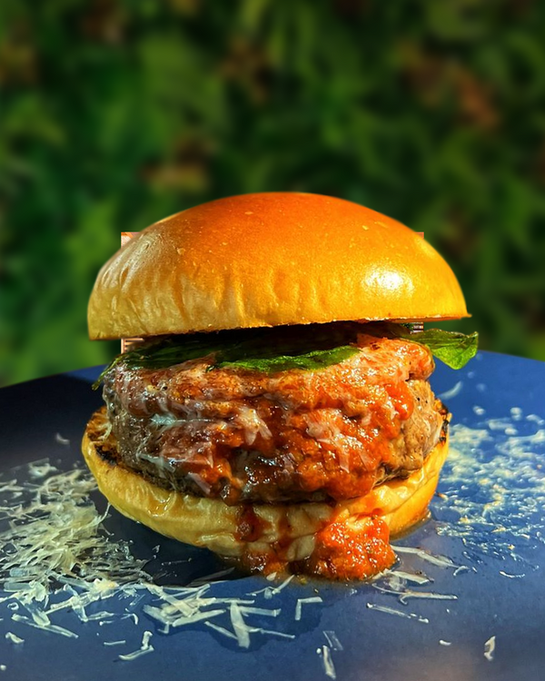 Hambúrguer do Law Burger no festival Nostra Cucina 2023 