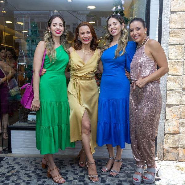 Katiane Pereira, Iara Quaresma, Katielen Pereira e Brenda Riva