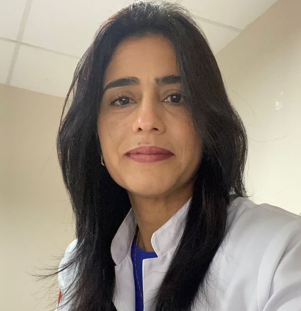 Kristiane R. Moreira Soneghet