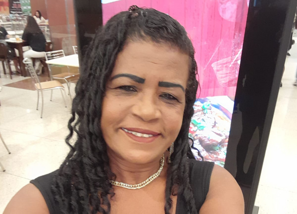 Elba Mara Pereira, de 59 anos, faz parte da Galera do Passinho Vix e está com expectativa alta para apresentação no Expo Favela ES