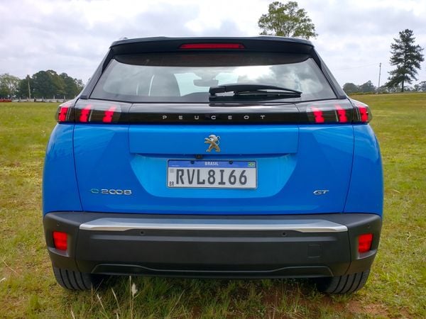 Peugeot e-2008 GT