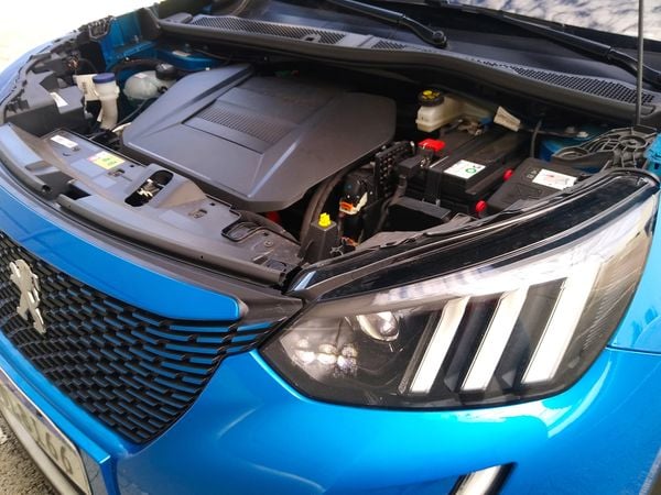 Peugeot e-2008 GT