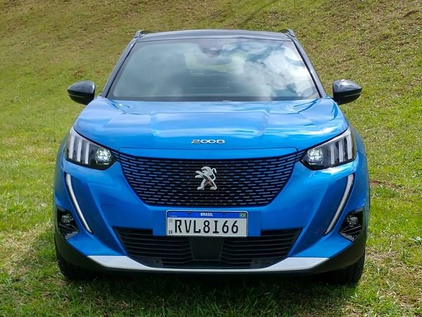 Peugeot e-2008 GT