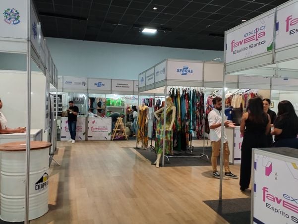 Empreendedores da periferia expõem negócios em Vitória por Caroline Freitas