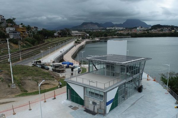 Obras da reforma da orla de Cariacica em Porto Santana por Vitor Jubini