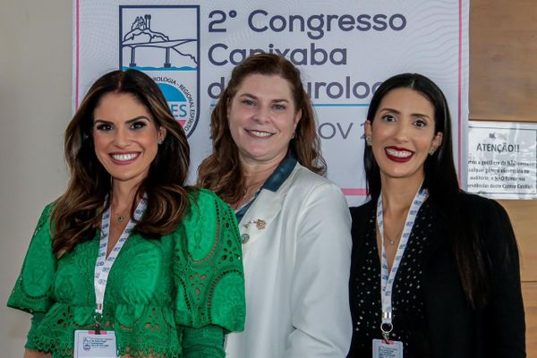 Dra. Camila Resende, Dra. Jovana Ciríaco e Dra. Mariana Grenfell 