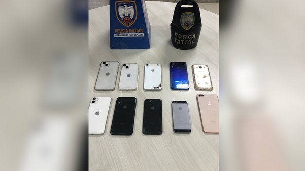 Polícia recupera celulares roubados durante show do Léo Santana em Cariacica