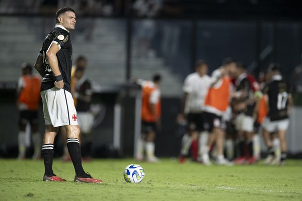 Veggeti indignado com a derrota do Vasco para o Corinthians