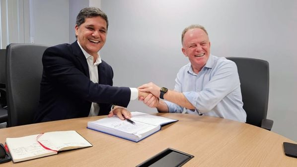 A escolha confirma o que já era apontado pelo mercado político, após semanas de pressão interna por uma definição. Ferraço passou a ser tratado como o nome preferencial do governador por representar a continuidade do projeto político do atual