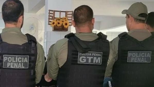 O resumo da história é que as facções criminais somente conseguem existir quando detêm o controle efetivo do que acontece em determinados presídios