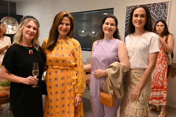 Andreia Andrikopoulos, Fernanda e Renata Bedran e Junia Perenzin