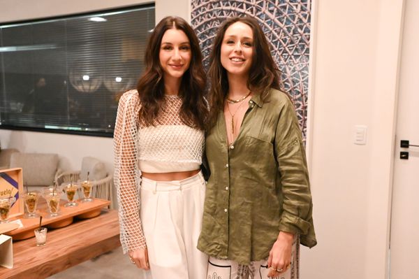 Carolina Hemerly e Julia Bastos