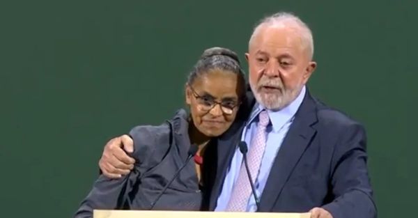 A ministra Marina Silva e o presidente Lula durante a COP28