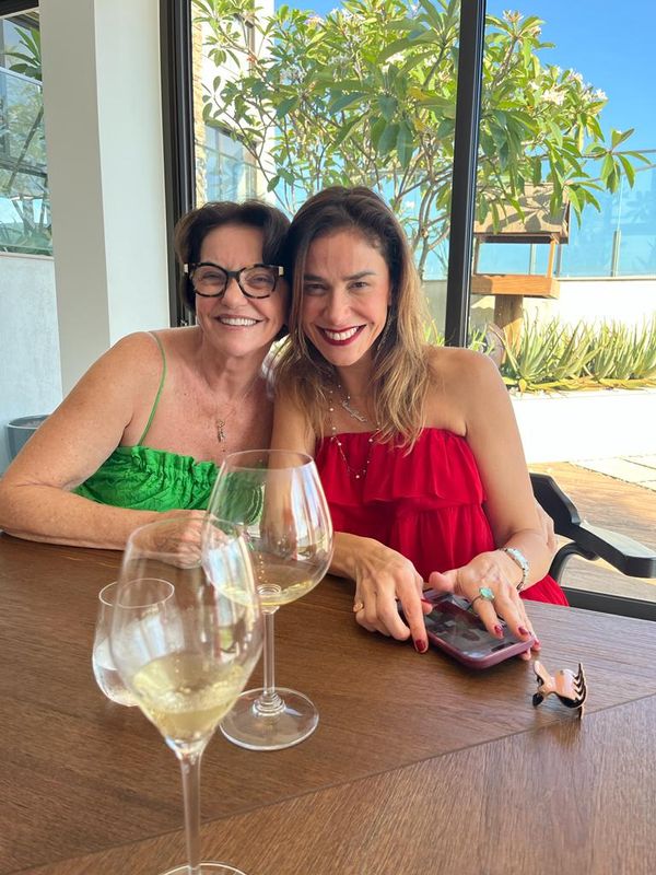 Eulália Chieppe e Maria Izabel Braga