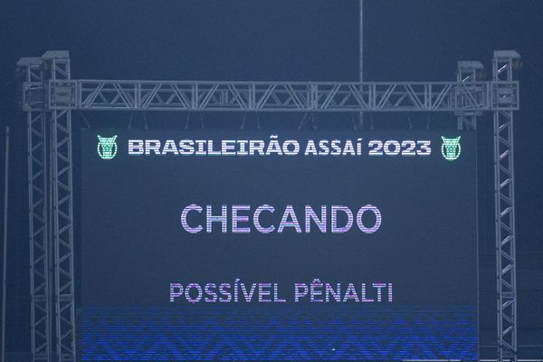 VAR foi muito utilizado pelos árbitros na penúltima rodada do Brasileirão 2023